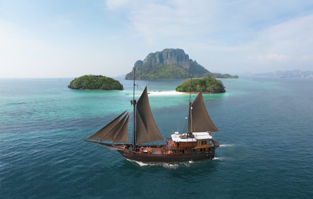 The yacht of El Aleph is sailing the waters off Indonesia.